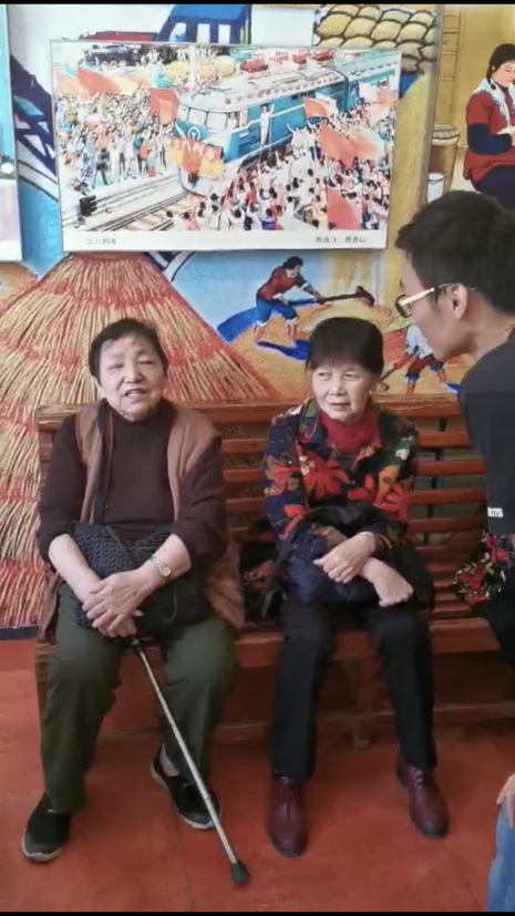 現場采訪2.png